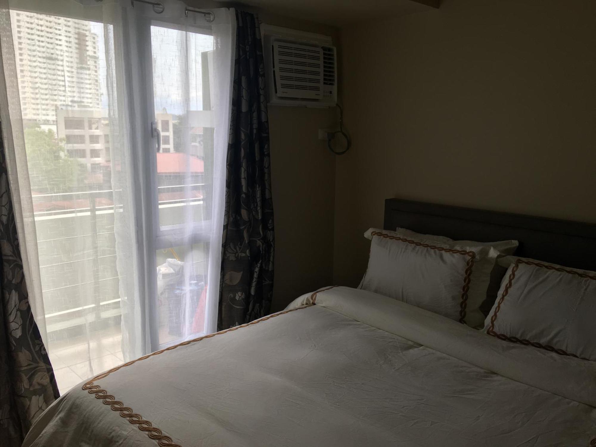 Centrio Tower Beside Ayala Studio Unit 1 - 9 Cagayan de Oro Exterior foto